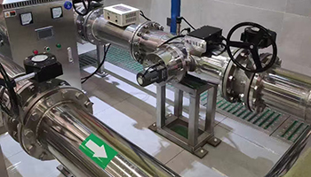 drinking-water-uv-sterilizer-in-use