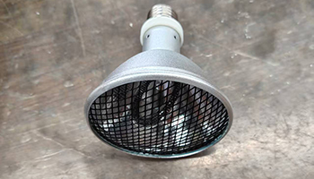 uvbless-metal-halide-reptile-lamp-front